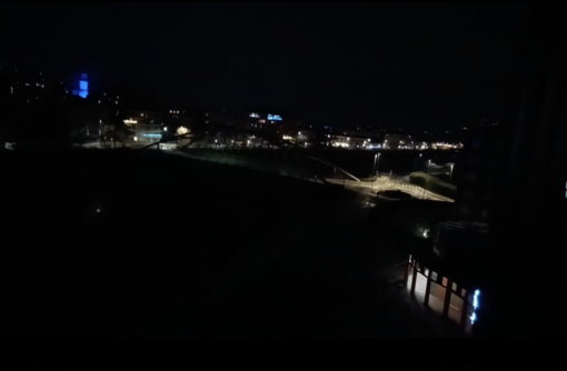 Ancora polemiche su lampioni e luminarie delle feste