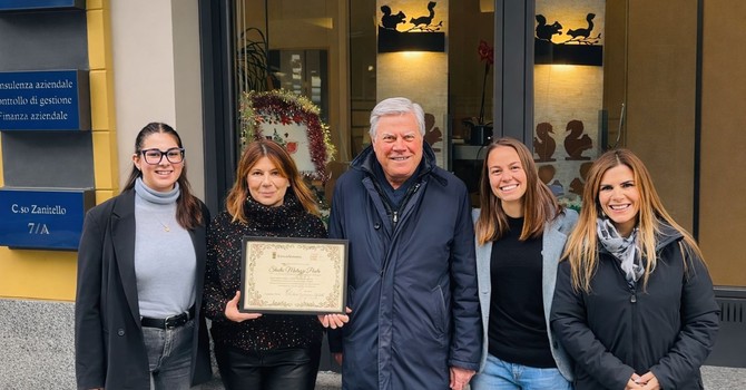 Studio Mutazzi di Pallanza vince il concorso “La vetrina natalizia più bella di Verbania”