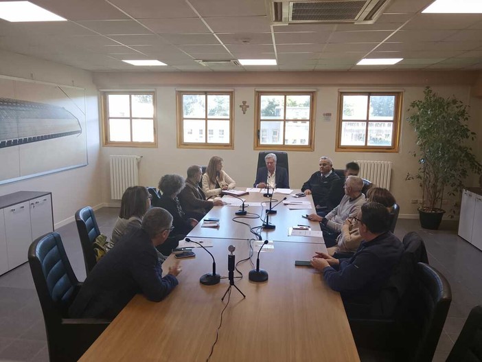 Strade, scuole, ciclovie e turismo nel bilancio della provincia del Vco Strade, scuole, ciclovie e turismo nel bilancio della provincia del Vco