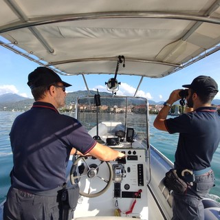 Manca il bagnino: sanzionata un'attività a Stresa