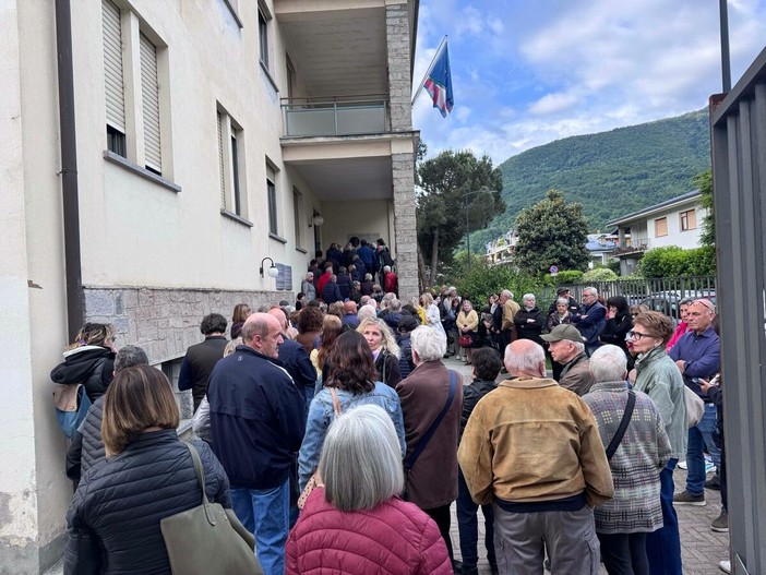 Emergenza medici di base, il M5S raccoglie le proteste dei cittadini Emergenza medici di base, il M5S raccoglie le proteste dei cittadini