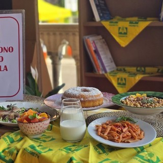 Coldiretti Piemonte lancia l’allarme: “Stop al cibo spazzatura nelle scuole, serve un patto per l’educazione alimentare”