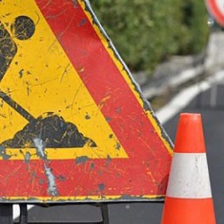 Verbania, senso unico alternato per lavori notturni sulla SS 33 del Sempione