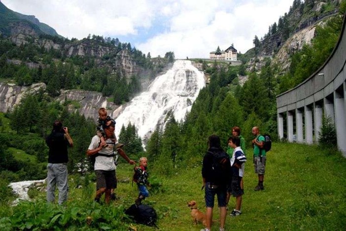 Riaperta la Cascata del Toce. Ecco gli orari per visitarla d'estate
