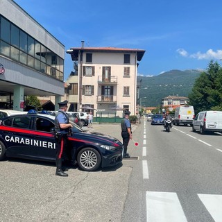 Dopo una lite minaccia un amico con un machete: denunciato un 40enne verbanese
