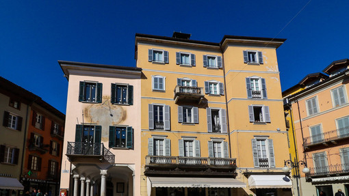 Il Circolo dei Lettori lascia Verbania e approda a Stresa: il Pd attacca la giunta Albertella