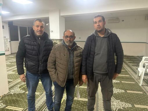 Omegna, la comunità islamica fa chiarezza: "Nessuna intenzione di cambiare sede" Omegna, la comunità islamica fa chiarezza: "Nessuna intenzione di cambiare sede"