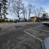 "Piazzale del cimitero malmesso e maleodorante", l’allarme di Vivere Baveno "Piazzale del cimitero malmesso e maleodorante", l’allarme di Vivere Baveno
