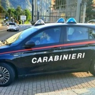 Minacce alla compagna e resistenza ai carabinieri: arrestato un 23enne