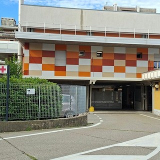 Nuova cartellonistica al Dea di Verbania, modifiche all'accesso da via Crocetta Nuova cartellonistica al Dea di Verbania, modifiche all'accesso da via Crocetta