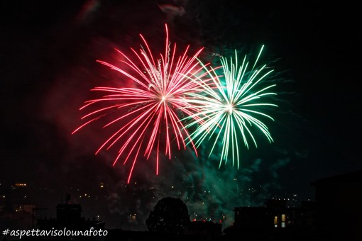 San Vito, oggi il secondo spettacolo piromusicale San Vito, oggi il secondo spettacolo piromusicale
