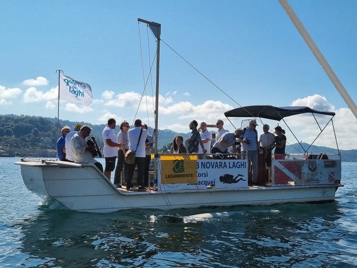 Lago d’Orta sotto assedio: trovate microplastiche in quantità allarmanti VIDEO