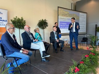 Alcuni momenti del forum svoltosi a Verbania