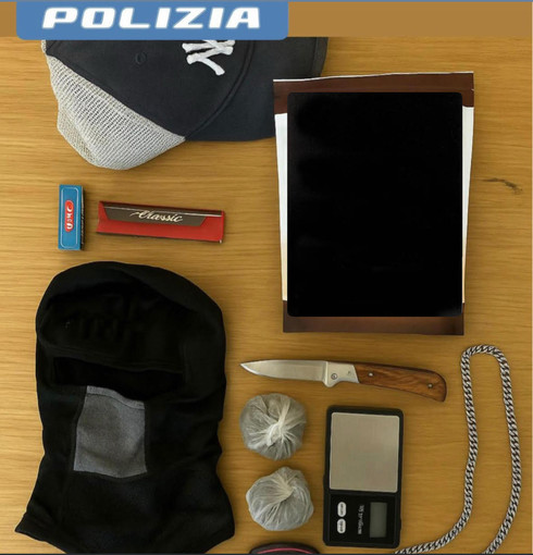 Verbania, 16enne arrestato per spaccio e porto abusivo di coltello