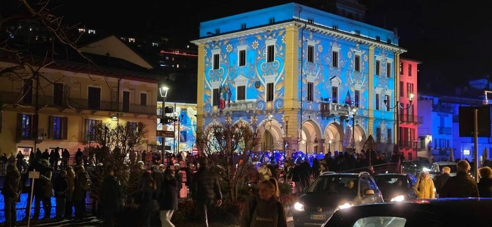 A Omegna il Capodanno si festeggia in piazza