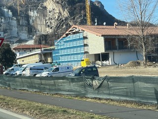 La guest house fotografata poche ore fa