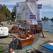“Acqua in bocca” debutta a Pallanza: sul lungolago arriva il galeone dei sapori “Acqua in bocca” debutta a Pallanza: sul lungolago arriva il galeone dei sapori