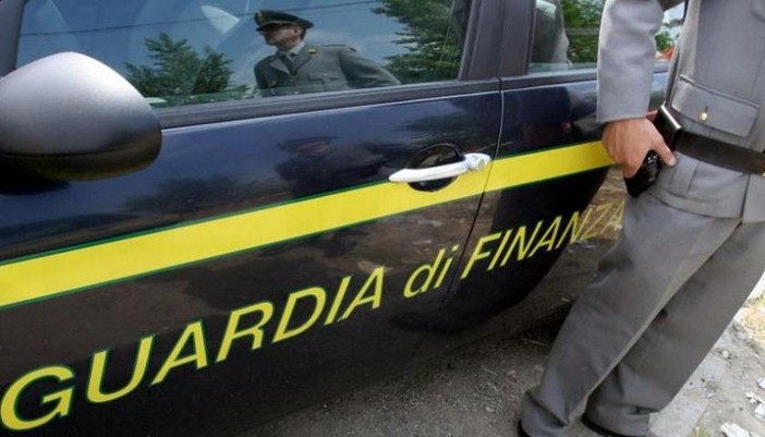Guardia di finanza, una nuova tessera di riconoscimento più sicura e tecnologica