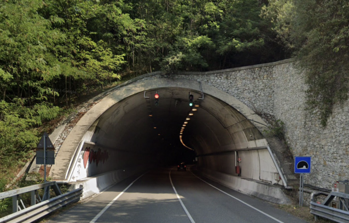 Omegna, riapre la galleria in direzione nord-sud: sollievo per turismo e viabilità