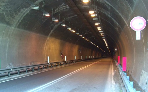 Nuova chiusura notturna per lavori alla galleria Verta