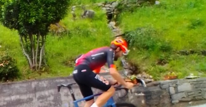Tour, Ganna sfiora la maglia gialla: secondo all'esordio dietro Vingegaard Tour, Ganna sfiora la maglia gialla: secondo all'esordio dietro Vingegaard