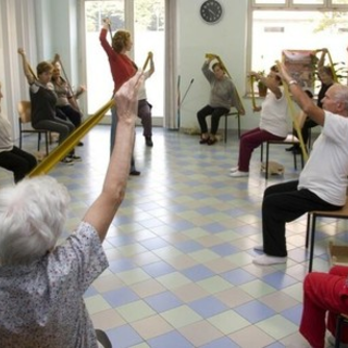 Regione Piemonte tra politiche sociali e casa: via alle consultazioni per il Piano Invecchiamento Attivo e stretta sulle condotte negli alloggi Atc