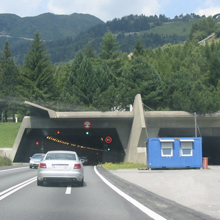 Galleria San Gottardo chiusa dal 10 agosto