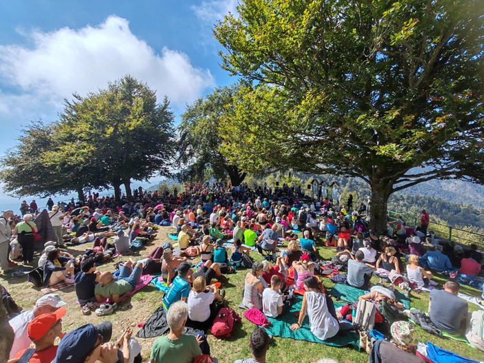 Musica in quota festeggia vent'anni con oltre 700 spettatori nel Biellese: gran finale al Santuario di San Bernardo Musica in quota festeggia vent'anni con oltre 700 spettatori nel Biellese: gran finale al Santuario di San Bernardo