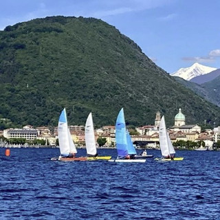 Vela, grande partecipazione sul Lago Maggiore per la 2ª Prova del Campionato del Verbano