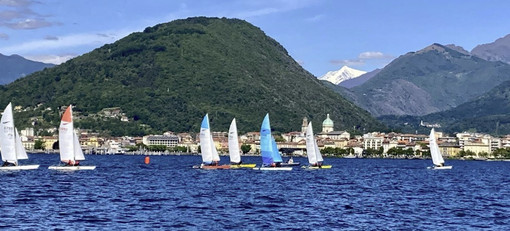Vela, grande partecipazione sul Lago Maggiore per la 2ª Prova del Campionato del Verbano Vela, grande partecipazione sul Lago Maggiore per la 2ª Prova del Campionato del Verbano