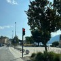 A A A cercasi... zone d’ombra sul lungolago