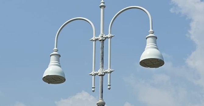 Stresa, al via l'efficientamento energetico dei lampioni sul lungolago