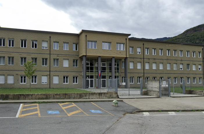 “Giovani in Chorus”: gli studenti di Omegna e Cuneo in scena al Gobetti