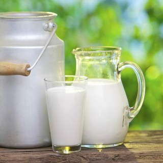 Latte, Coldiretti Piemonte: “Valorizzare le produzioni locali, stop alle importazioni estere”