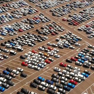 Mercato auto Vco: a ottobre segno negativo