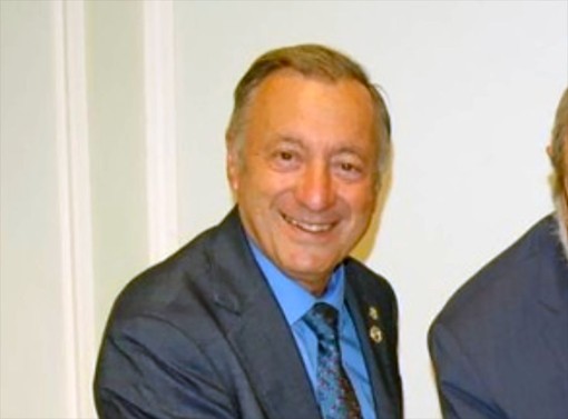 Zacchera sul caso Mussolini: polemica a Verbania per la presentazione del libro