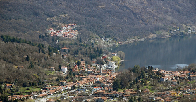 Rifiuti e aree ecologiche: “Informazioni diffuse a Mergozzo contengono errori”