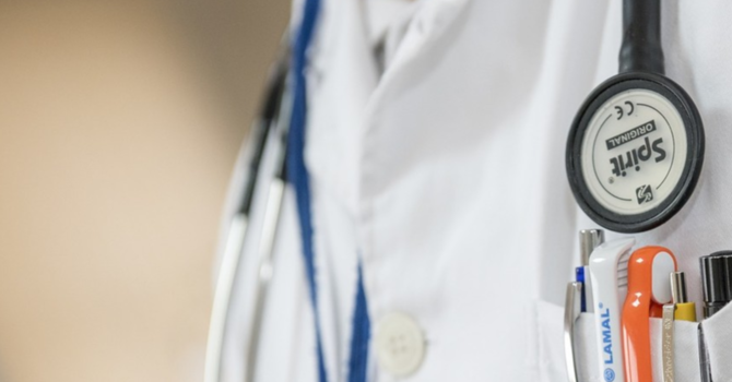 Medici di famiglia, svolta nelle Case di comunità: scatta l'obbligo di sei ore a settimana Medici di famiglia, svolta nelle Case di comunità: scatta l'obbligo di sei ore a settimana