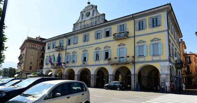 Oltre 30 auto rimosse a Ferragosto, Forza Italia: "A Verbania serve una segnaletica adeguata" Oltre 30 auto rimosse a Ferragosto, Forza Italia: "A Verbania serve una segnaletica adeguata"