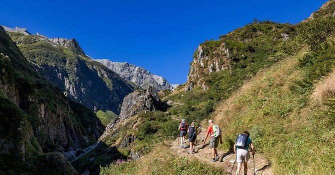 Gaiardelli (Distretto Turistico dei laghi): “No al turismo maleducato, i nostri luoghi meritano rispetto”