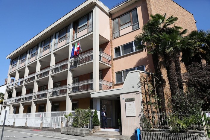 Open days nel Verbano: le scuole superiori si presentano agli studenti di terza media Open days nel Verbano: le scuole superiori si presentano agli studenti di terza media