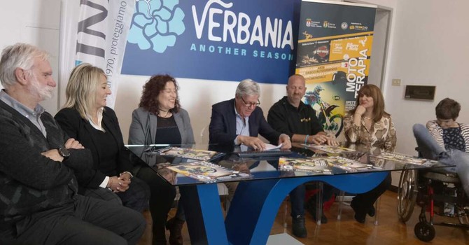 Mototerapia Rewind, a Verbania motori e inclusione con Marco Melandri