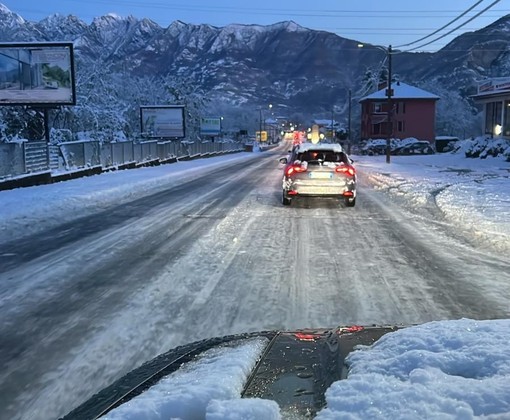 Caos neve a Omegna, Italia Viva: "La mancanza di programmazione mette in risalto l'inadeguatezza della giunta" Caos neve a Omegna, Italia Viva: "La mancanza di programmazione mette in risalto l'inadeguatezza della giunta"