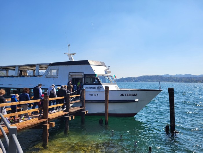 Navigazione sul lago d’Orta: boom di passeggeri da inizio maggio