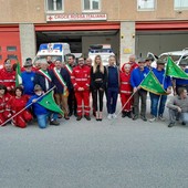 Cannobio, inaugurato il nuovo mezzo per il trasporto disabili