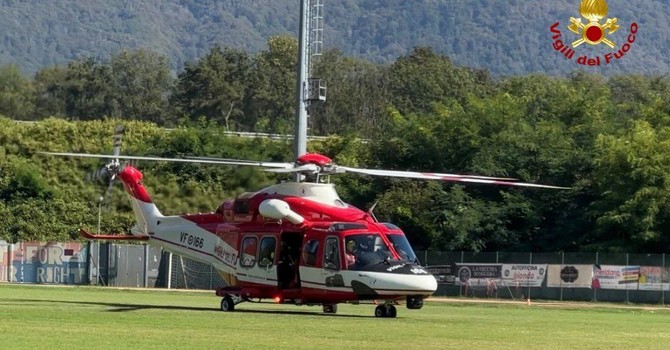 Due persone bloccate in zone impervie, doppio intervento dei Vigili del Fuoco con l'elicottero Due persone bloccate in zone impervie, doppio intervento dei Vigili del Fuoco con l'elicottero