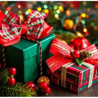 Natale 2022, Federconsumatori: boom di regali utili, alimentari e sostenibili