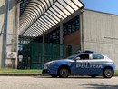 Omegna, minori disturbano i bagnanti in spiaggia: sequestrato hashish a un 16enne Omegna, minori disturbano i bagnanti in spiaggia: sequestrato hashish a un 16enne
