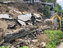 Cede una strada privata, intervento dei Vigili del fuoco