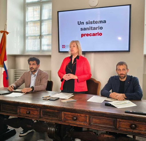 Sanità piemontese in crisi: nel 2025 fuga di medici e infermieri, PD all'attacco Sanità piemontese in crisi: nel 2025 fuga di medici e infermieri, PD all'attacco